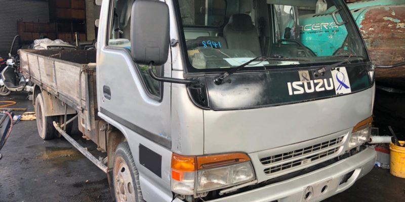 ISUZU NPR71