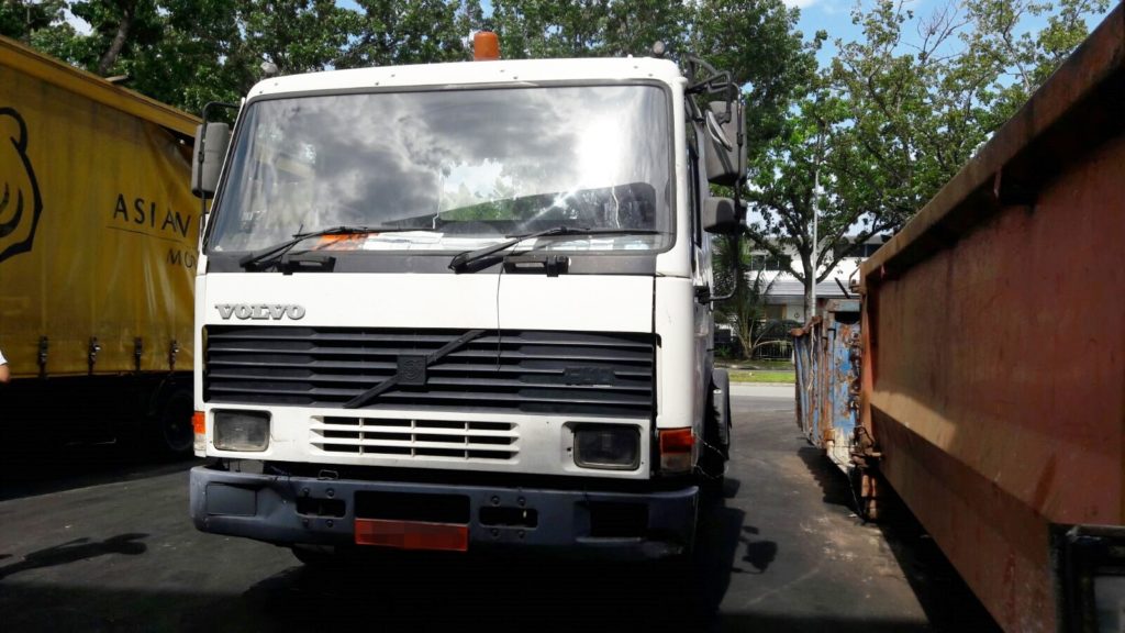 VOLVO FL10