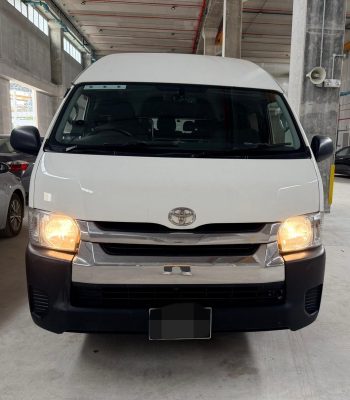 HIACE HI ROOF COMMUTER TURBO AUTO