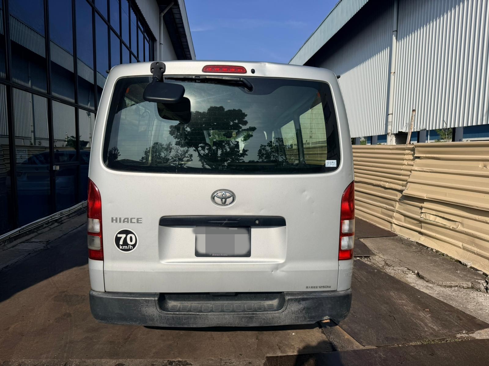Hiace Manual